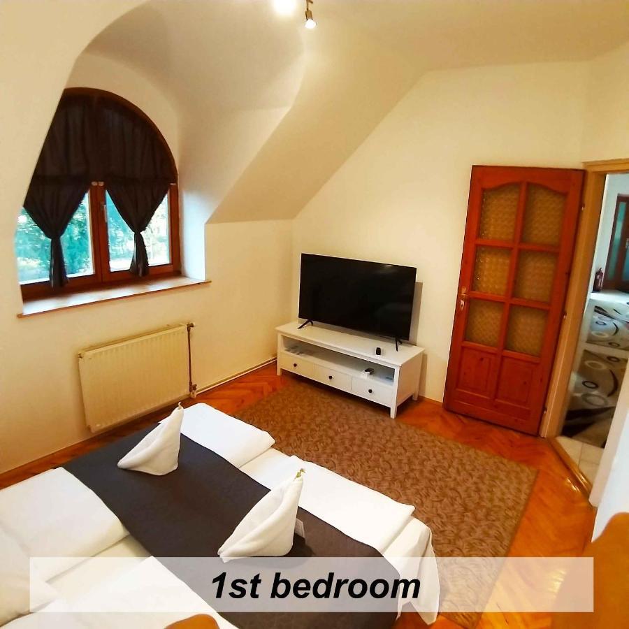 Pal Villa - Premium Apartments - Кечкемет Экстерьер фото