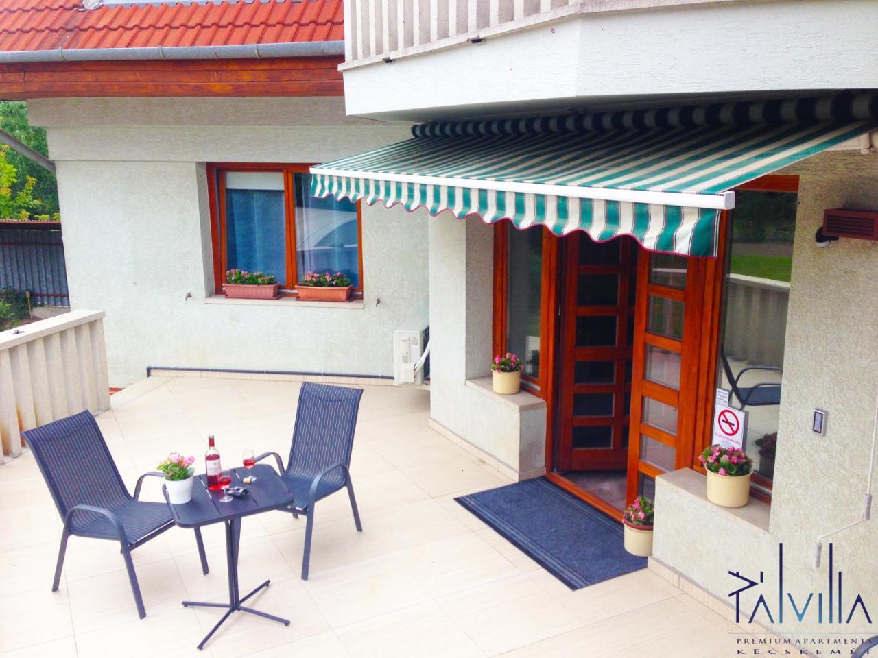 Pal Villa - Premium Apartments - Кечкемет Экстерьер фото